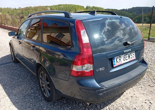 Volvo V50 cena 18000 przebieg: 344259, rok produkcji 2005 z Łeba małe 172